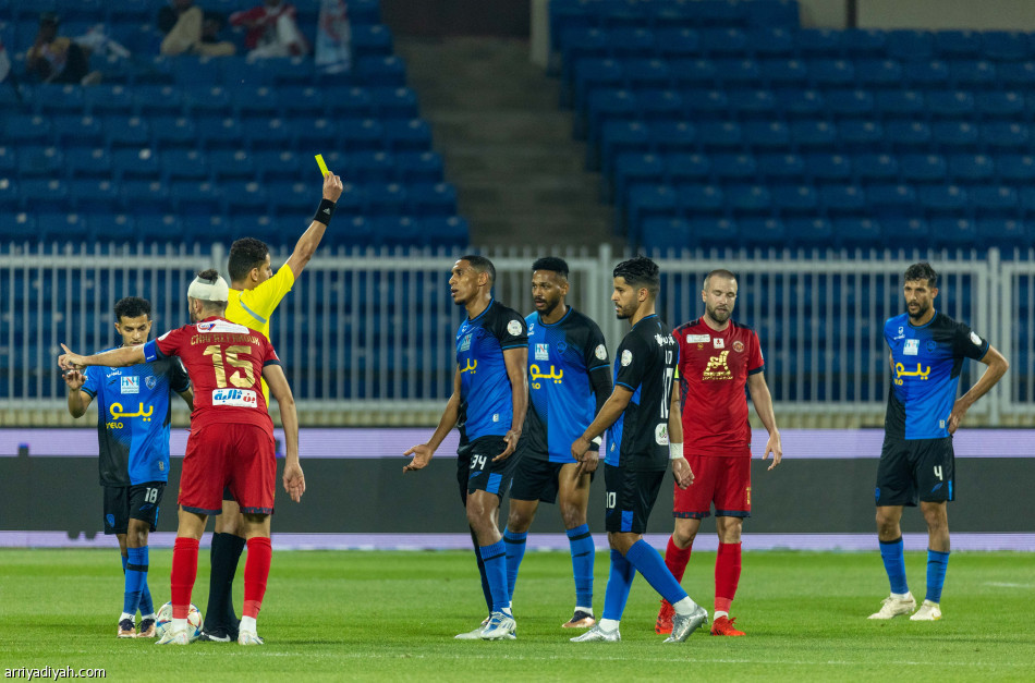 ضمك يضمن البقاء بنقاط أبها