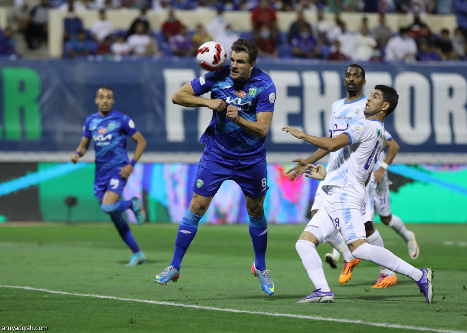 الفتح ينتزع «السادس» من أبها