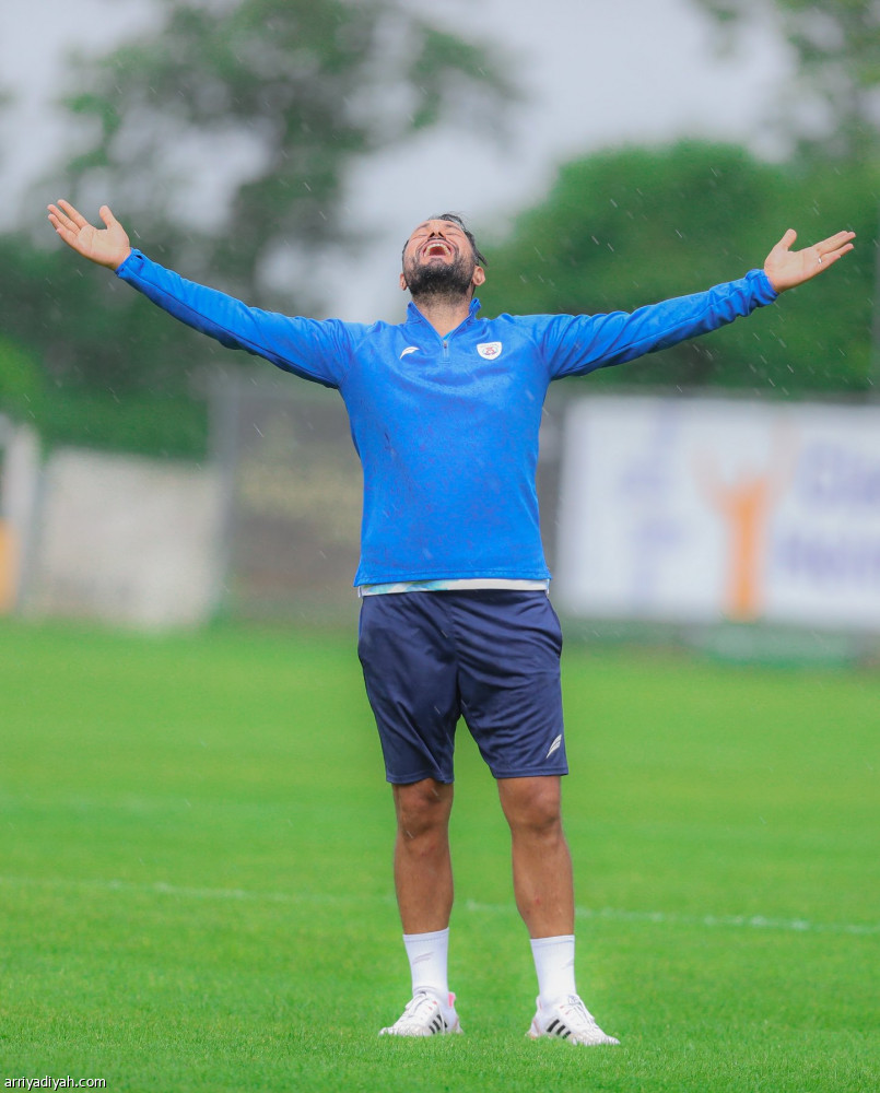 أبها يطبق مخطط الهجوم والدفاع