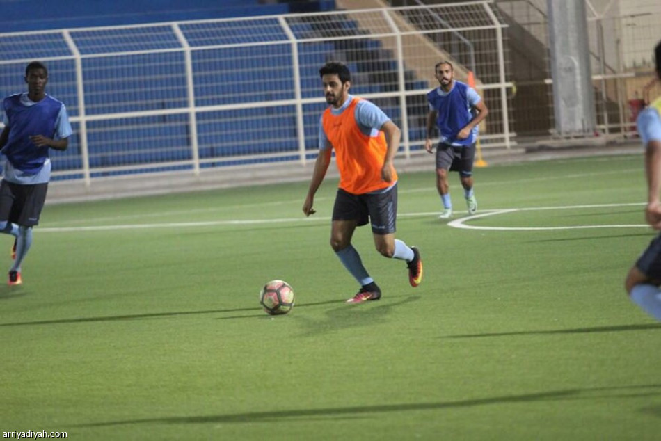 مدرب الباطن يطبق تكتيكاته عبر مناورة