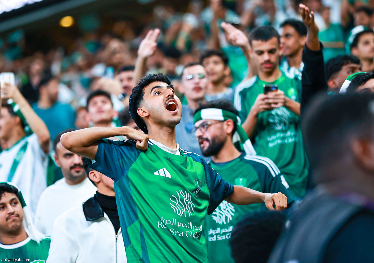 الأهلي ينتصر