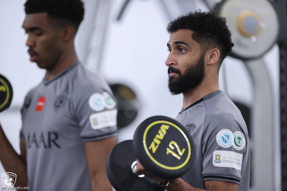 الهلال يعود.. و«كدمة الكتف» تغيب الفرج