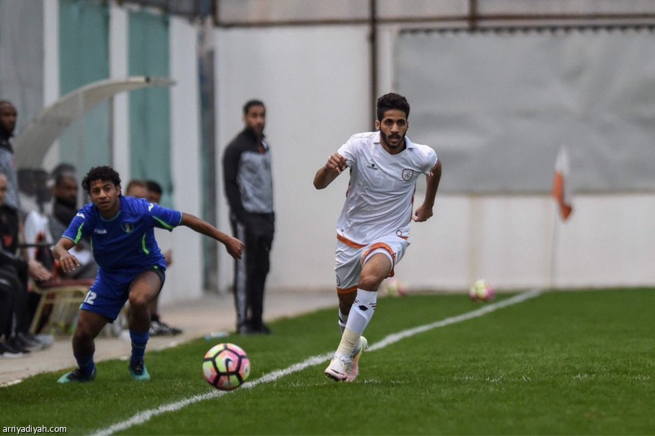 الشباب يتغلب على الشعلة ودياً