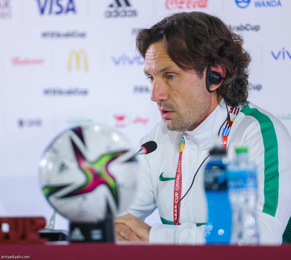 مدرب الأخضر: جاهزون للتحدي العربي