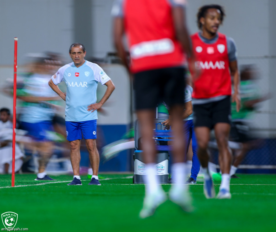 «الإنفلونزا» تبعد سالم وناصر عن الهلال