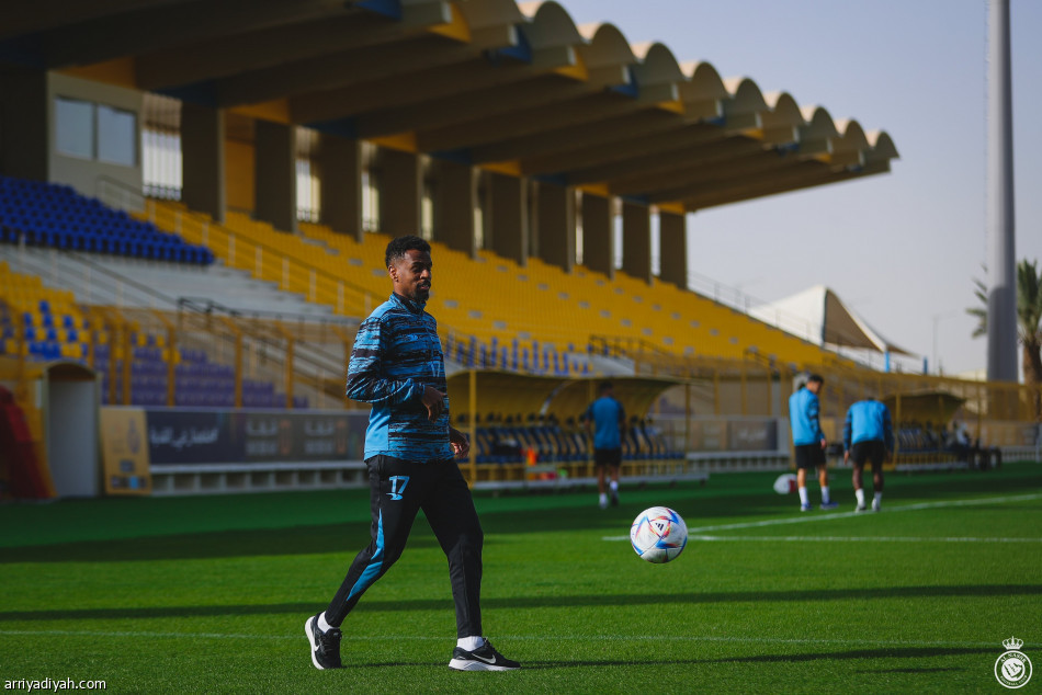 النصر يفتح ملف الوحدة