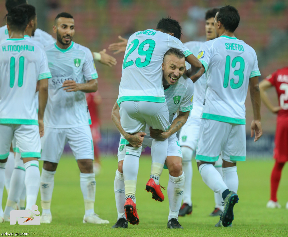 الأهلي يكسب المحرق ويتأهل إلى ثمن نهائي «العربية»