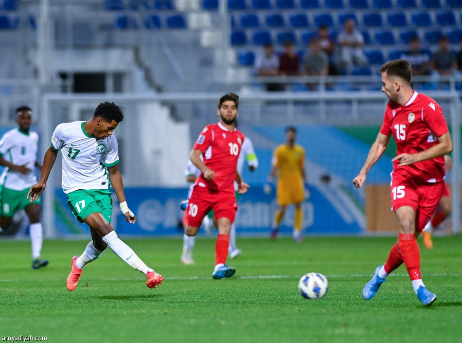 «آسيا 23».. الأخضر يضرب الطاجيكي بخماسية
