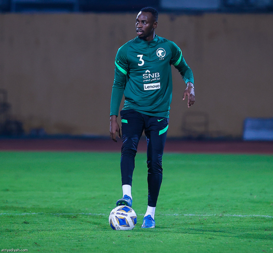 رينارد يكثف تحضيرات فيتنام