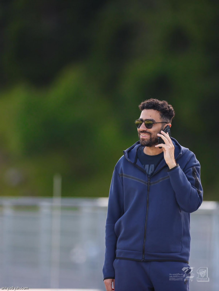 صور البلوي تختفي من معسكر الاتحاد