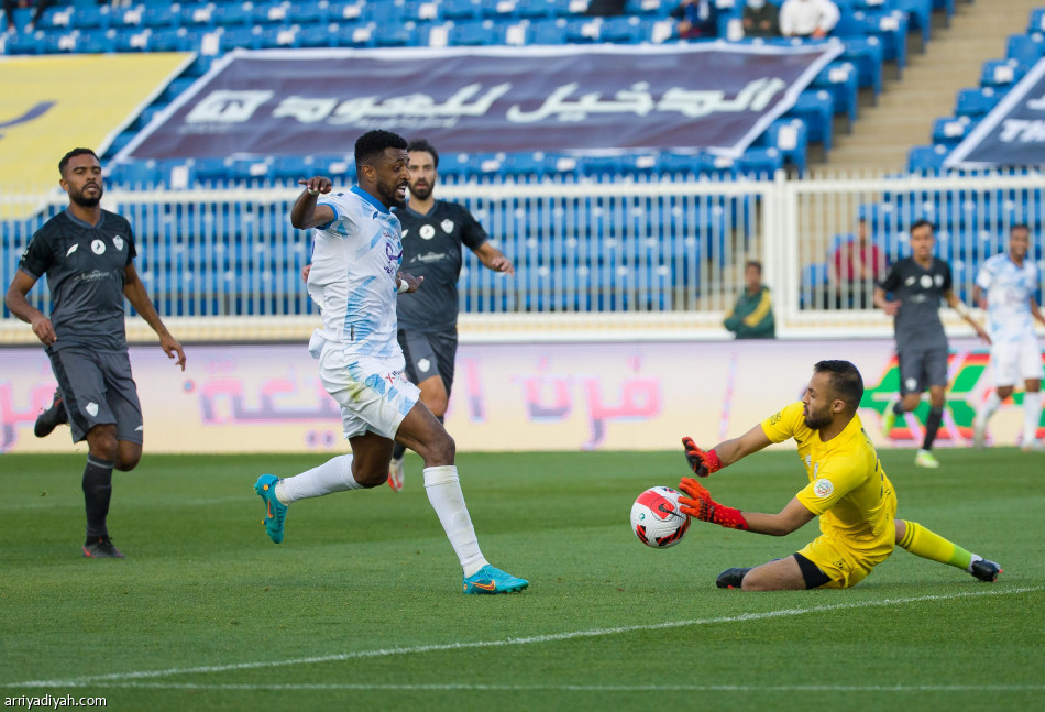 أبها يفرمل الطائي.. ويستعيد التوازن