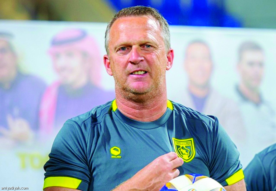 أمام الأوزبك.. 
التعاون.. خسارة أولى