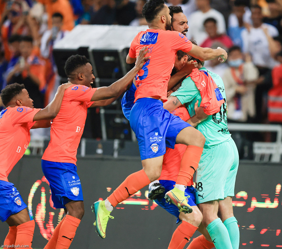 احتفالية جدة..
500.. ونزلاء الفندق