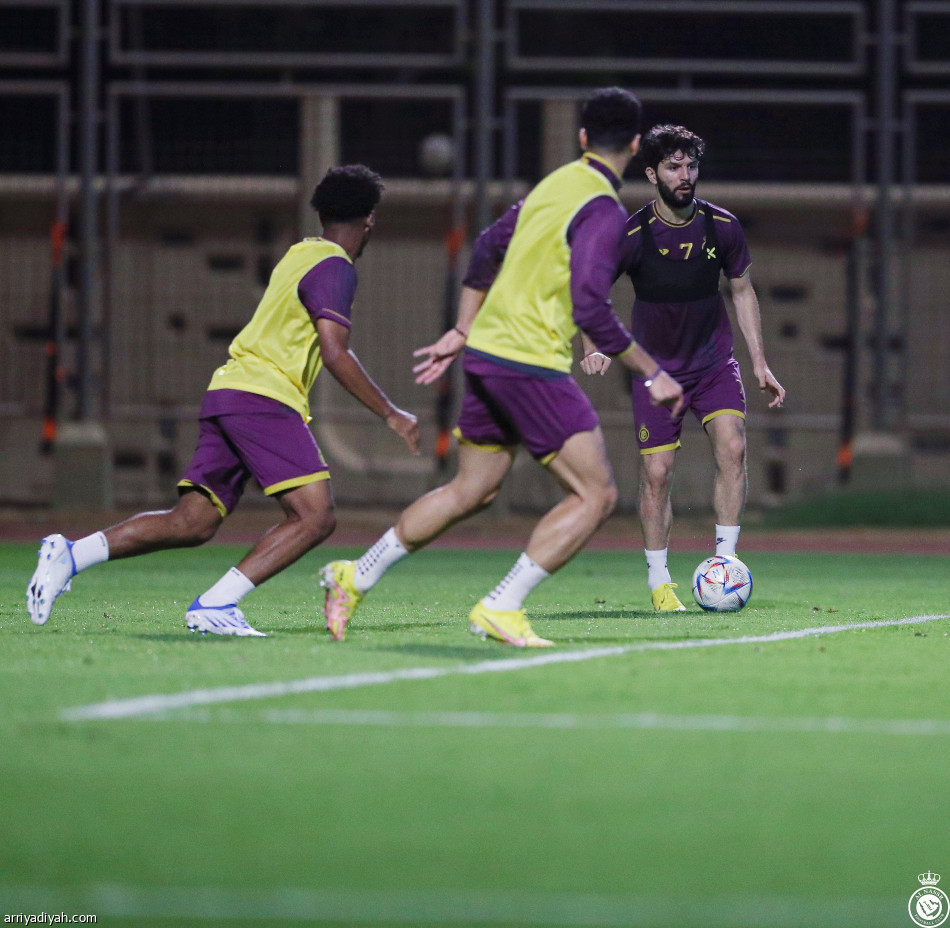 النصر يختبر الإعداد أمام الحزم