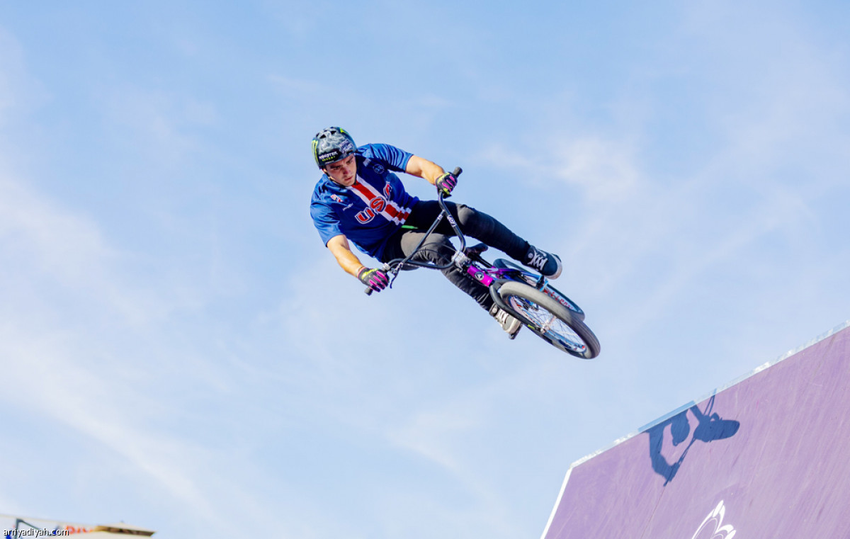 الدراجات الحضرية.. تستعرض