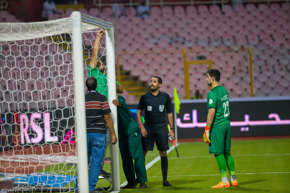 الوحدة يضاعف معاناة الباطن بثنائية