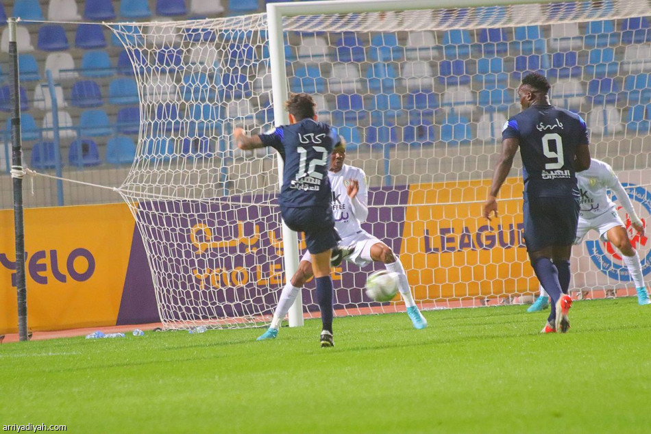 الأخدود يحسم ديربي نجران برباعية