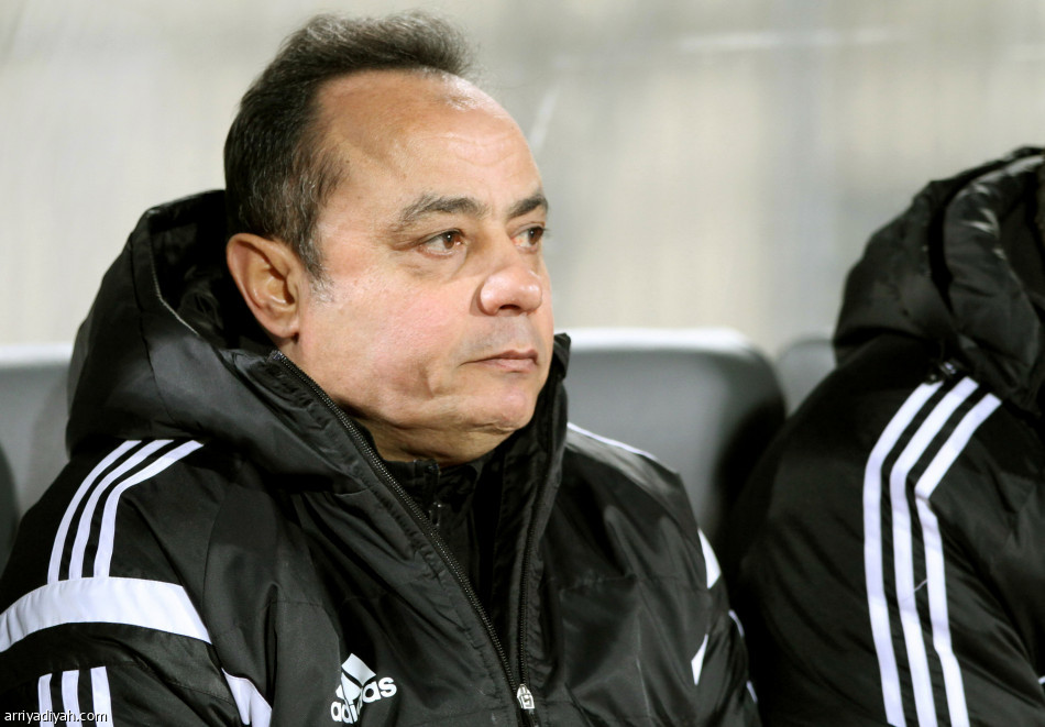 بكأس «لوسيل».. 
هلال دياز.. 4 بطولات