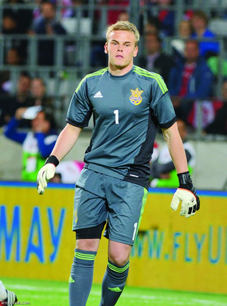 الشباك النظيفة.. 
جروهي يتصدر