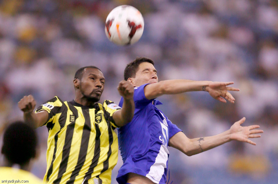 الكلاسيكو يجدد..
رشة السوبر و«عركة» نور