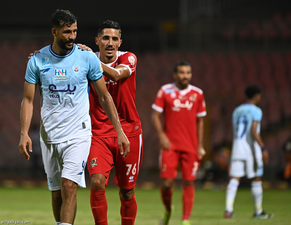 «هدف عكسي » يمنح الوحدة الانتصار الأول