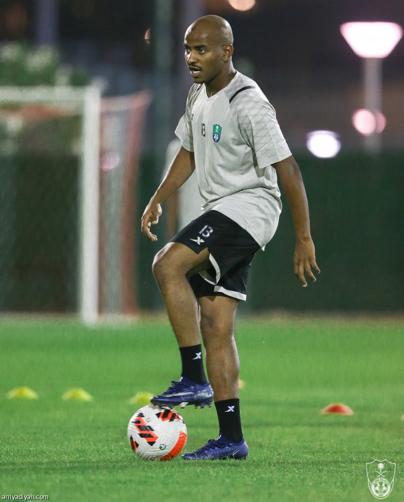 سيبولدي يرفع لياقة لاعبي الأهلي