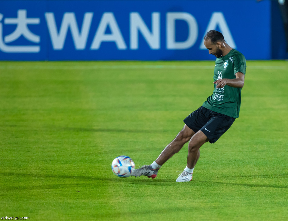 شراحيلي يدعم خيارات رينارد أمام المكسيك