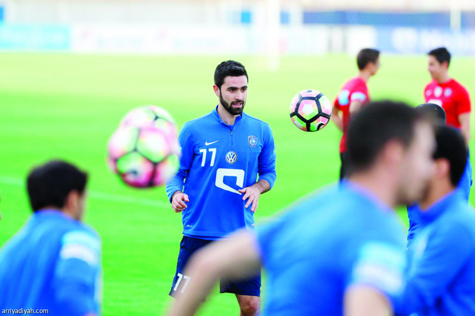 الهلال في مهمة الاقتراب من اللقب