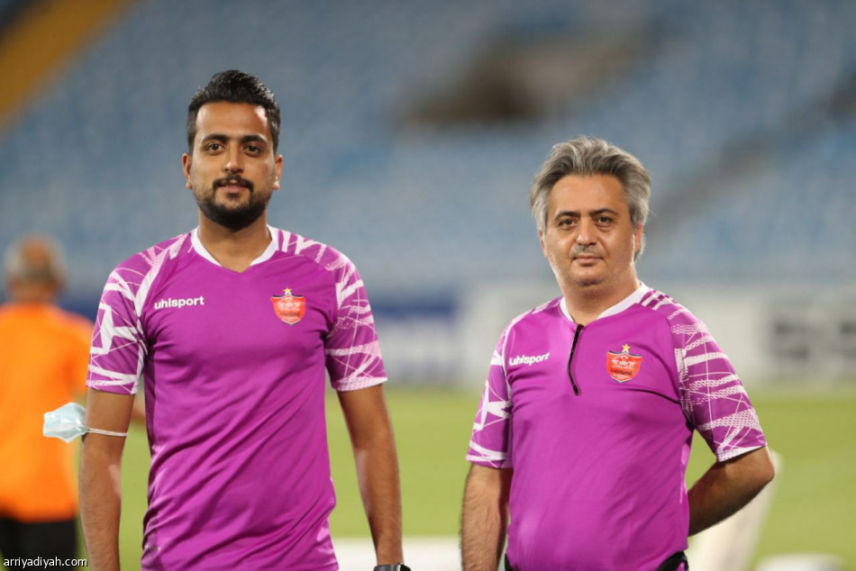 غلمحمدي يركز على «الثابتة» قبل الهلال