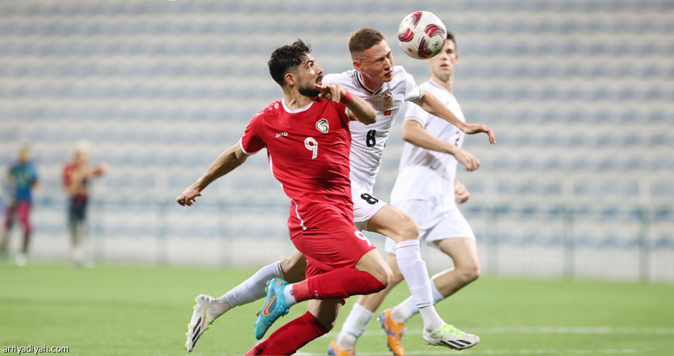 تمزق الكاحل
يصعّب استمرار أيمن