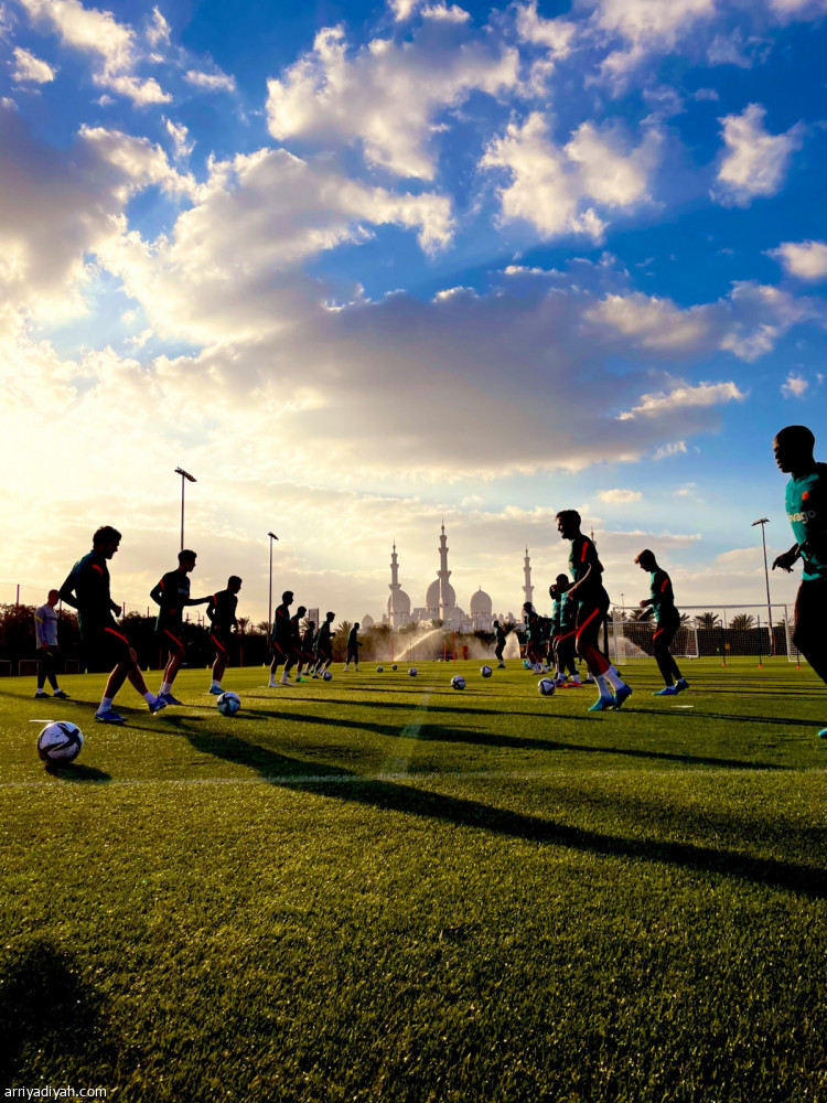 قبل الهلال.. تشيلسي يستعيد ماونت وينتظر ميندي