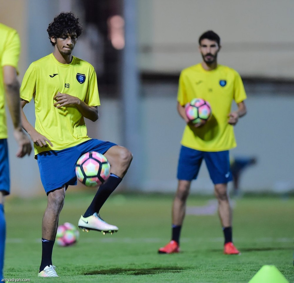 الشمري يعود لتدريبات التعاون