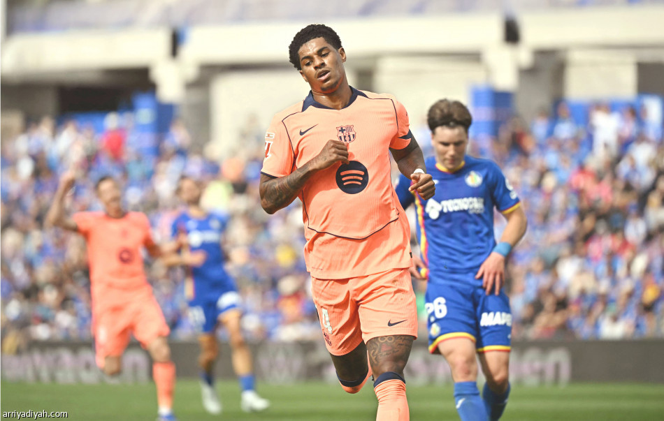 برشلونة يضرب ختيافي.. ويلامس اللقب الـ 29