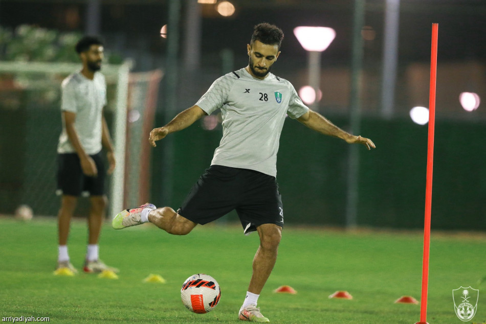 سيبولدي يرفع لياقة لاعبي الأهلي