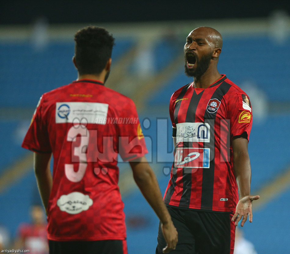 المصري شيكابالا يطير بالرائد لمواجهة الاتحاد