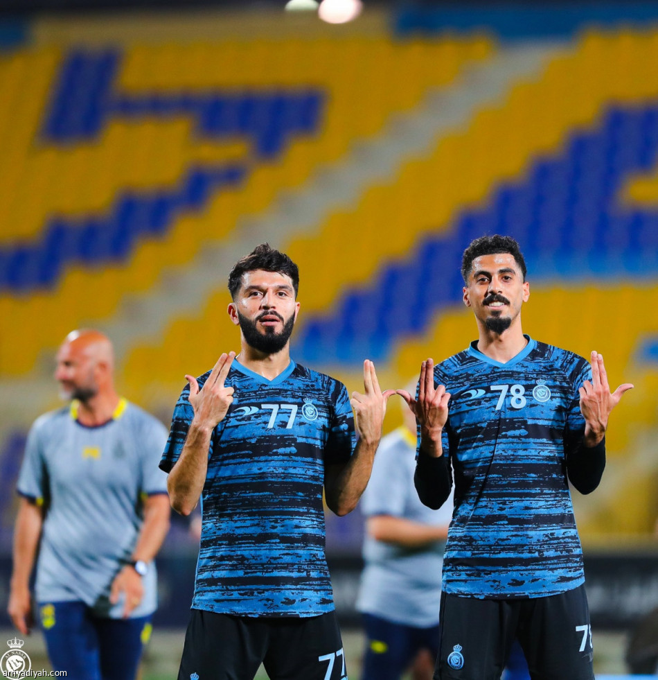 النصر يفتح ملف الباطن