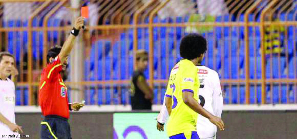 طرد وإيقاف وتصريحات