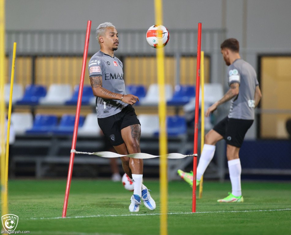 ميشيل يغيب عن انطلاقة الهلال