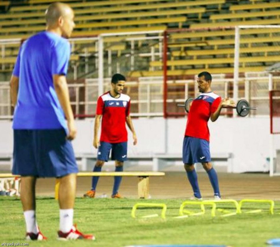 الموسى يغيب عن الوحدة إسبوعين