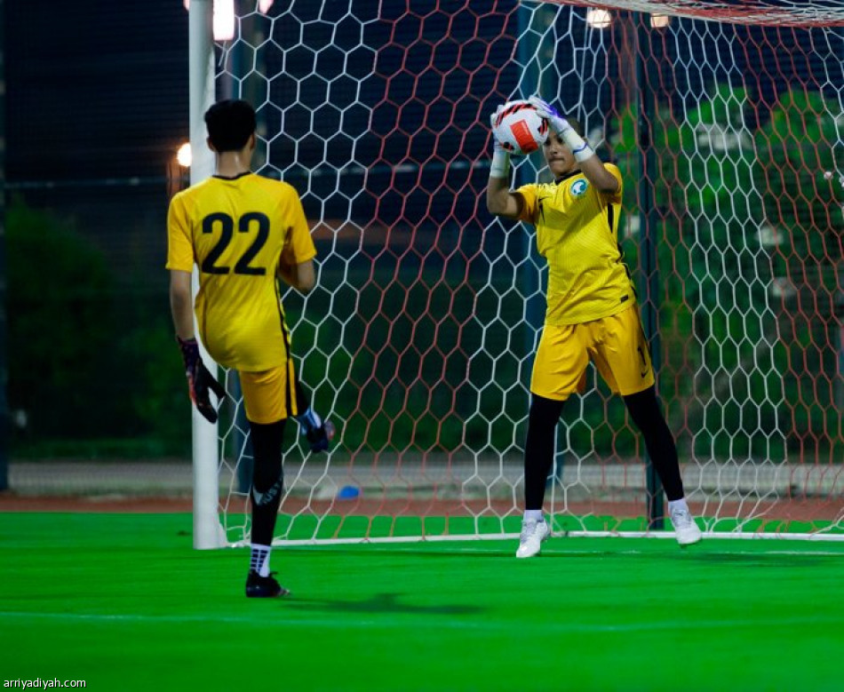 غدا.. أخضر الناشئين يختبر استعداداته أمام مصر