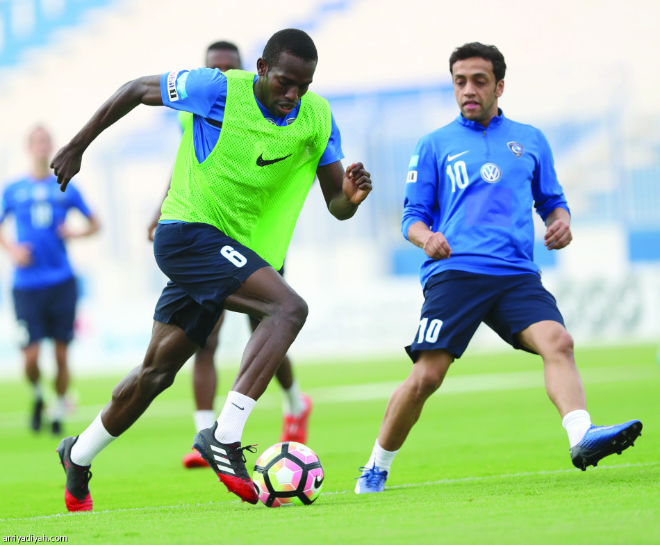 أربعة يغيبون عن الهلال في رحلة مسقط