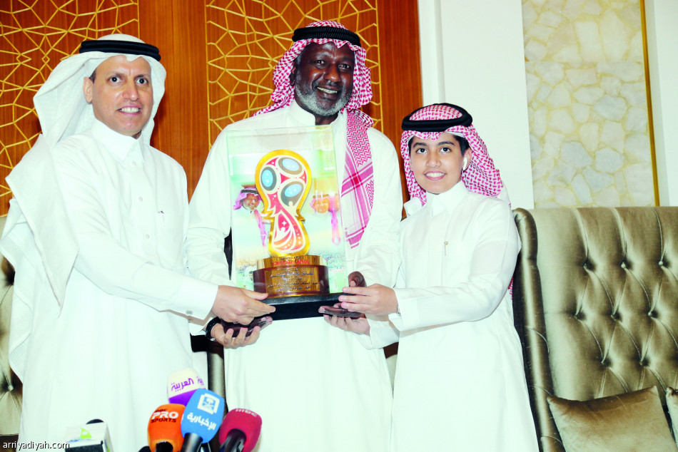 احتفاء شرقاوي بمدير المنتخب