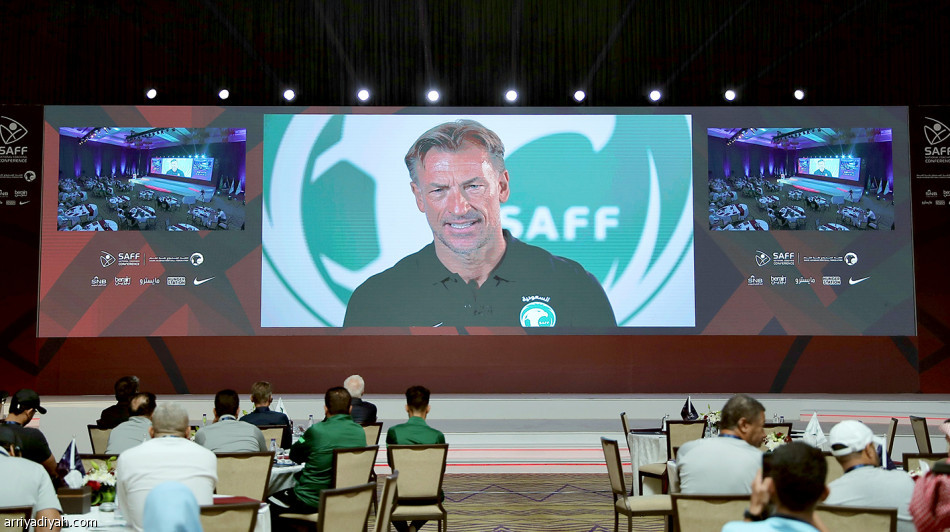 فينجر ورينارد
يوجهان رسالة إلى 90 سعوديّا