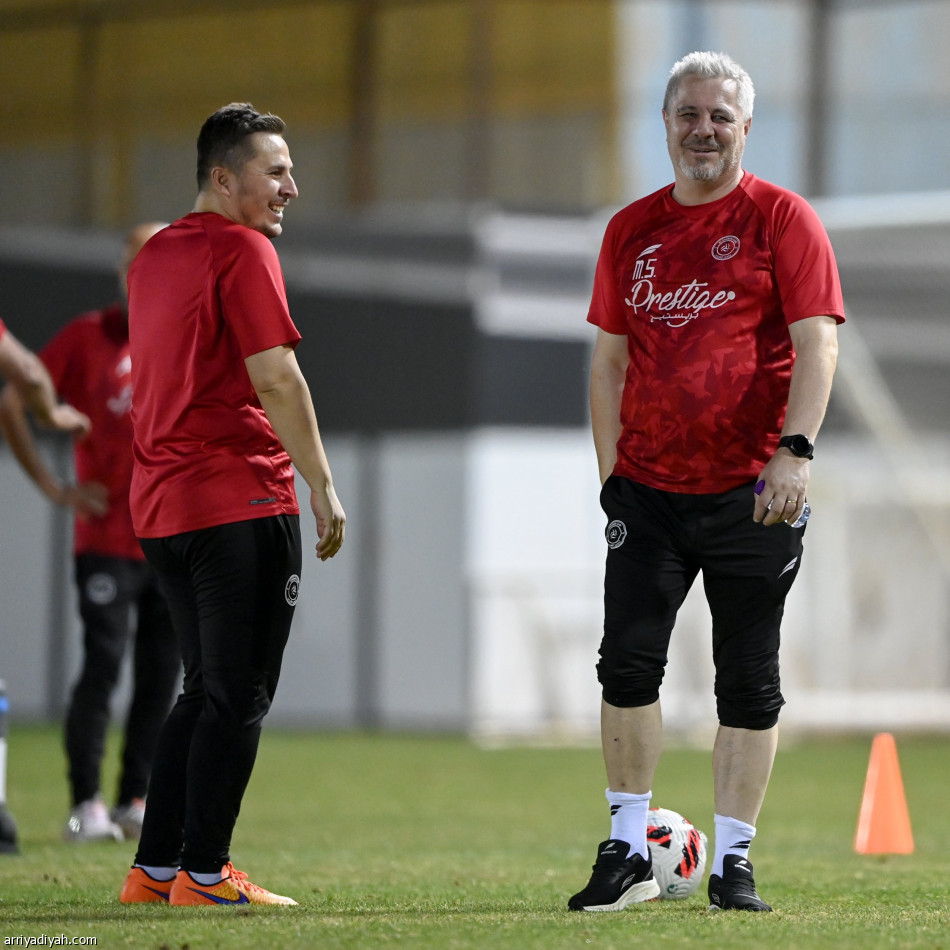 الشباب.. 90 دقيقة تكتيك ومهارة