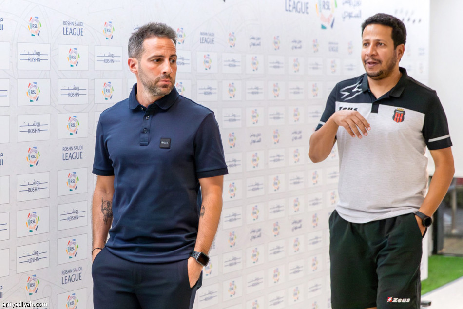 النمور يتصدّرون 
بالثنائية الـ 20