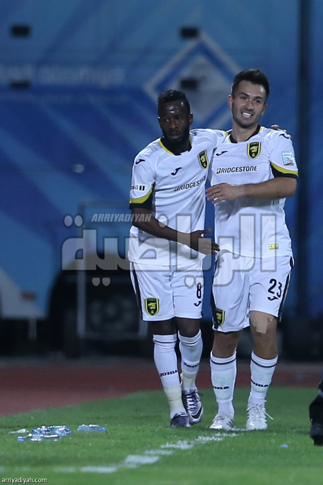 خبرة الاتحاد تهزم الفيحاء بخماسية