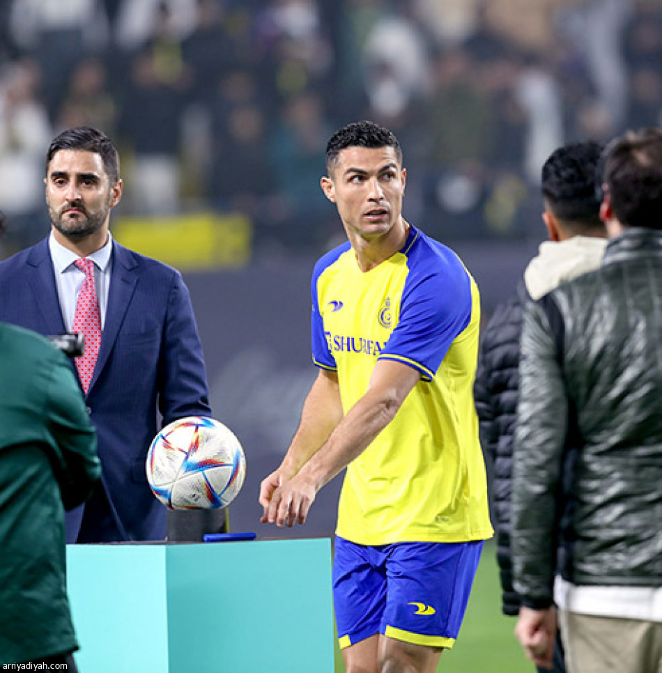 3 شروط 
تواجه
رونالدو