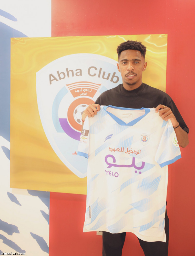 أبها يعزز صفوفه بالسلولي