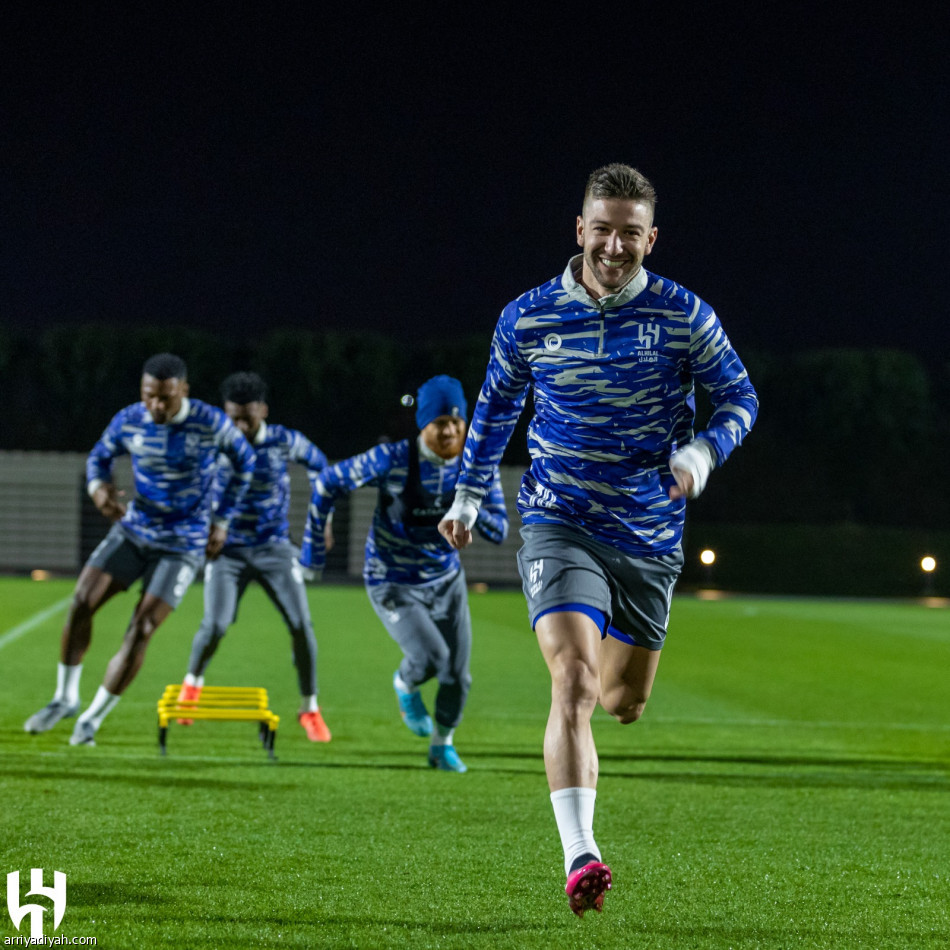 الهلال.. دياز يعتمد تكتيك شباب الأهلي