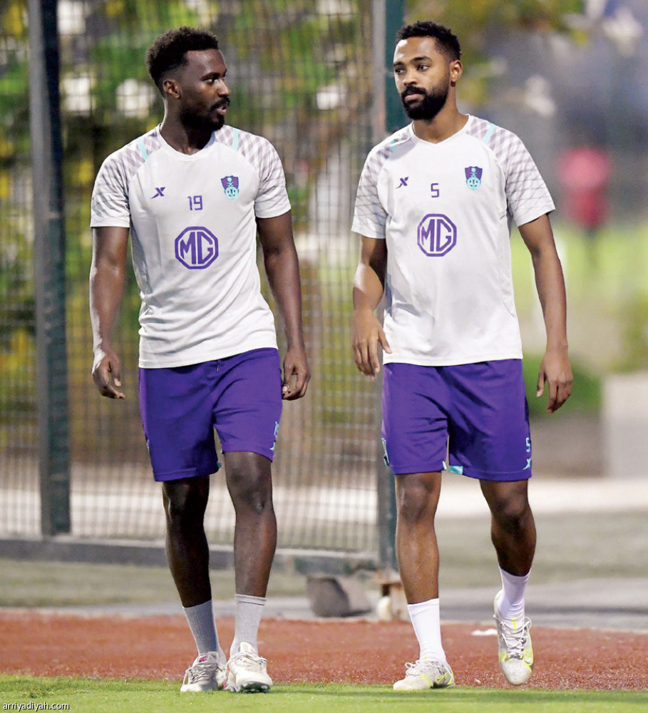 بعد الخماسية.. 
5 غادروا.. و27 باقون